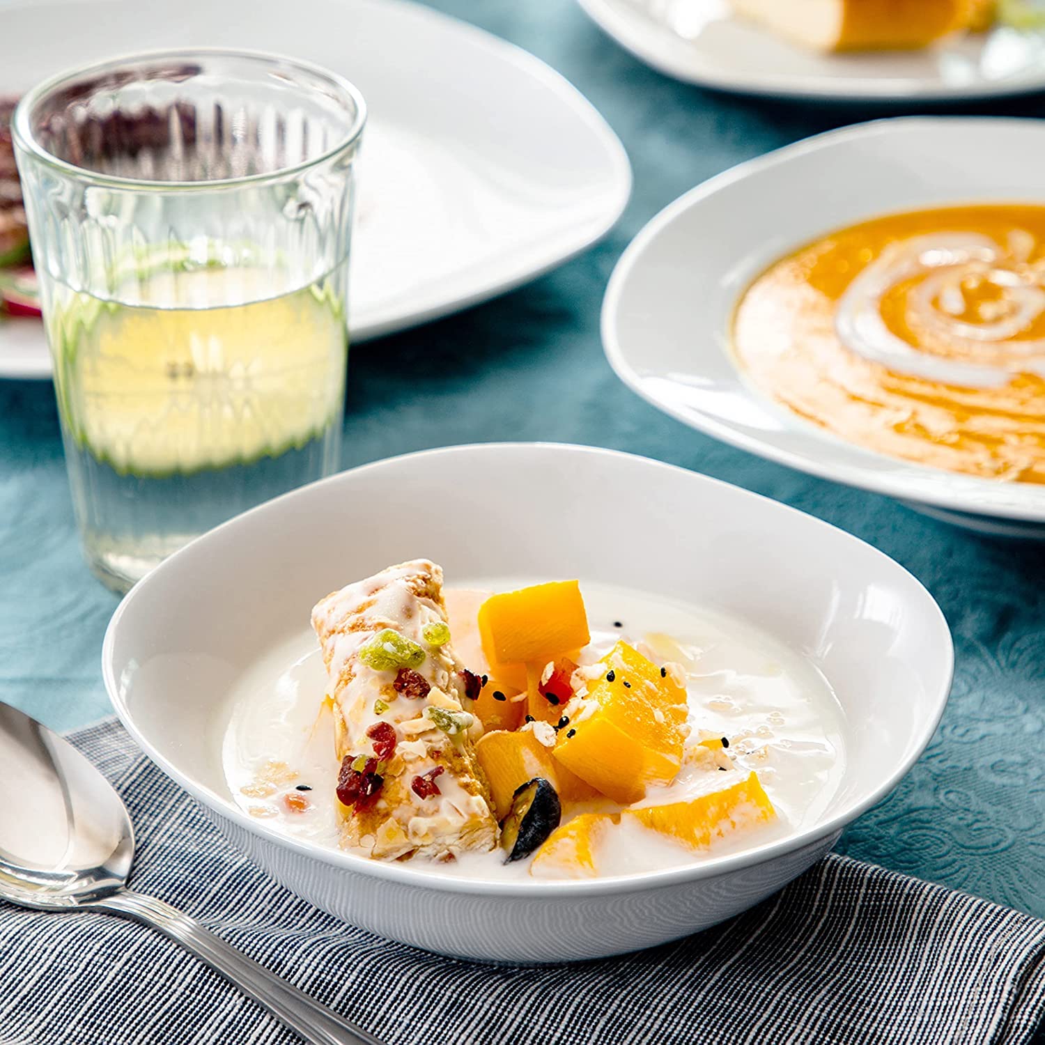 MALACASA Serie Elisa Geschirrset 48-tlg für 12 Personen – Teller Set mit Suppentellern, Kuchentellern, Speisetellern & Müslischalen Hellgrau/Weiß